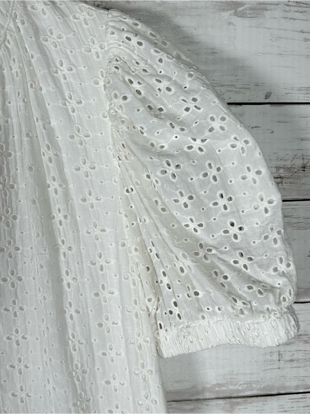 Pinch Eyelet Tiered Puff Sleeve Dress White L
In excellent clean condition - Picture 5 of 9